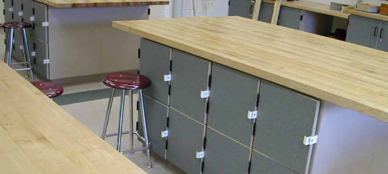 Desk3